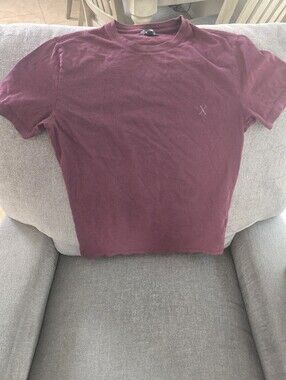 Express Short Sleeve Crew T-Shirt in Burgundy